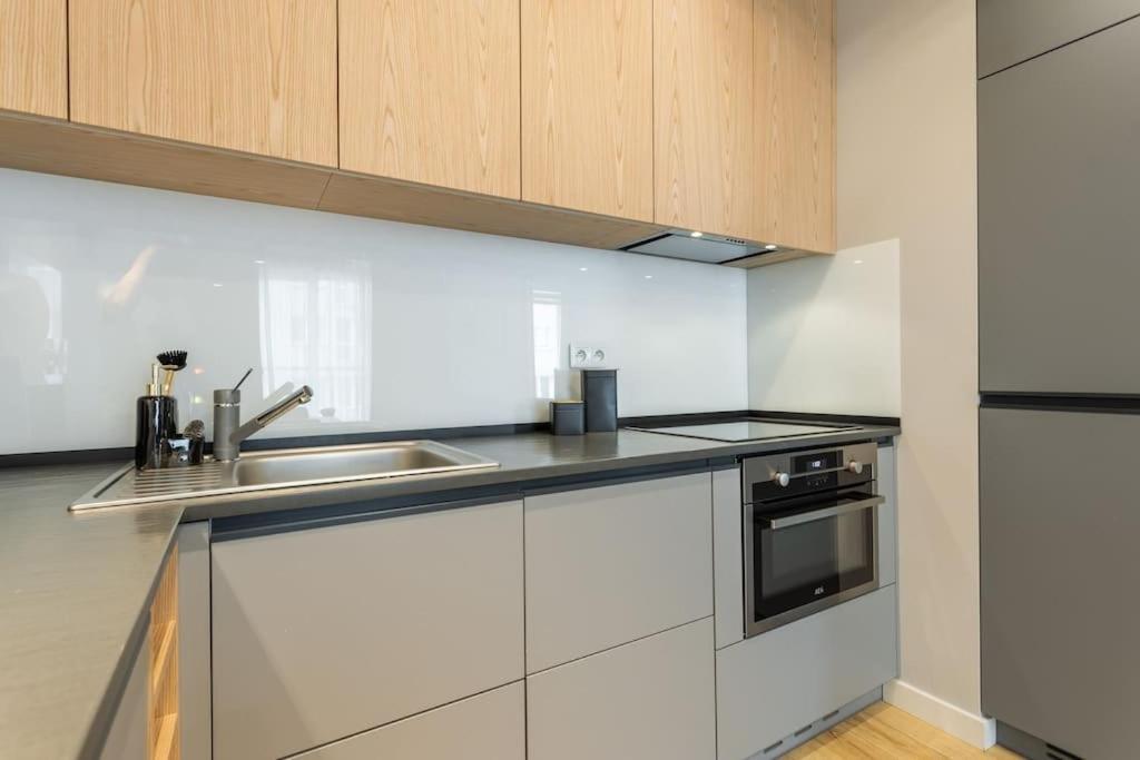 - Great Location- Two Bedrooms Apartment- Stays- Sienna Street Leilighet *